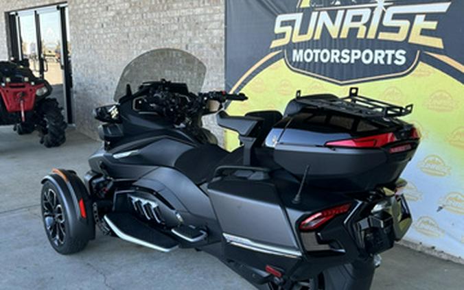 2023 Can-Am Spyder RT