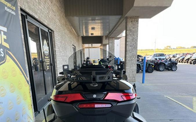 2023 Can-Am Spyder RT