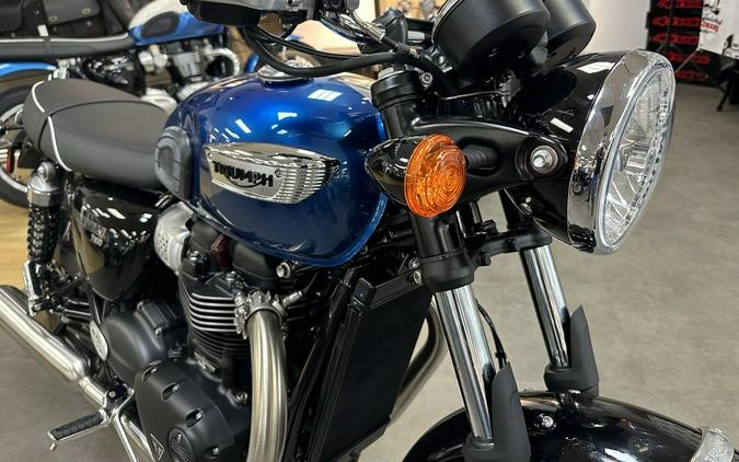 2023 Triumph Bonneville T100 Chrome Edition Cobalt Blue