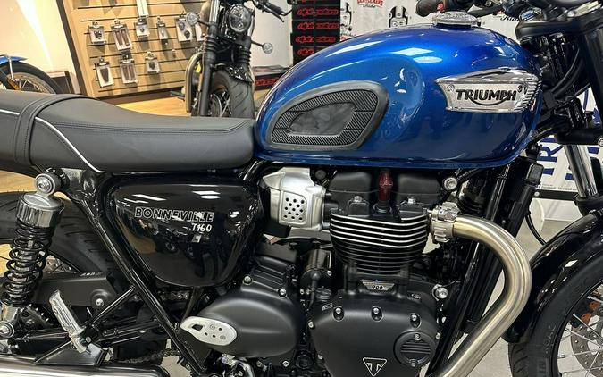 2023 Triumph Bonneville T100 Chrome Edition Cobalt Blue