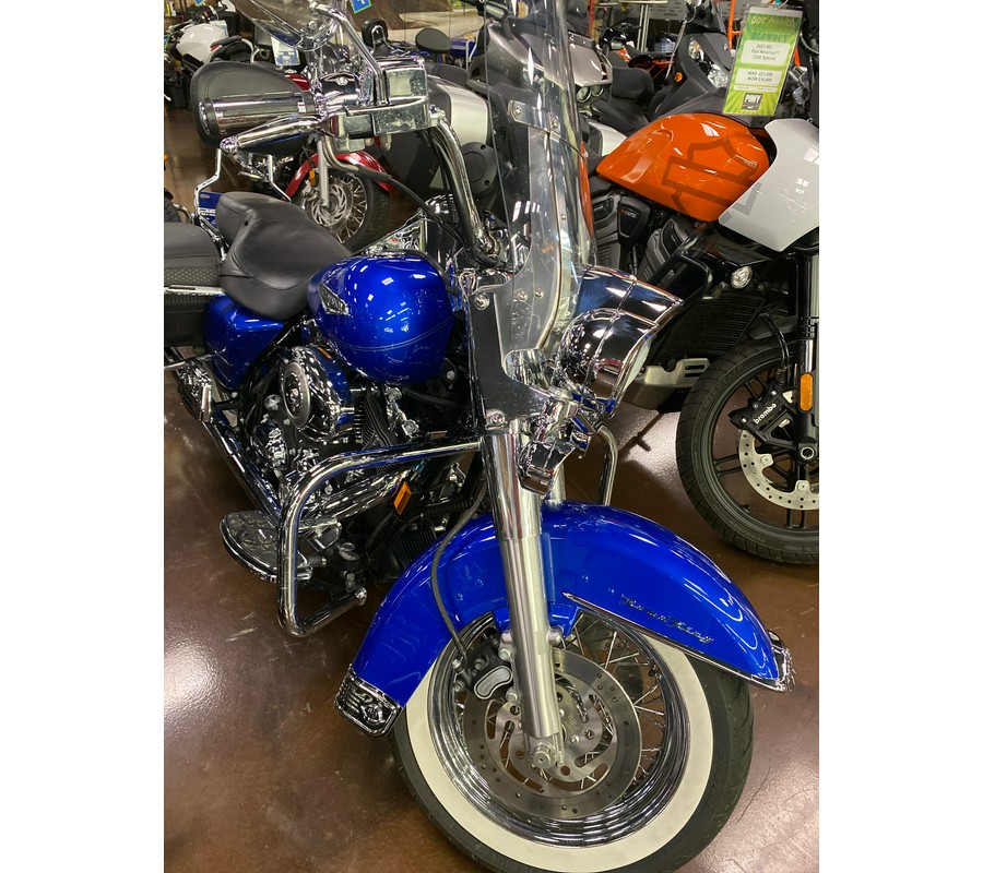 2007 Harley-Davidson® ROAD KING CLASSIC