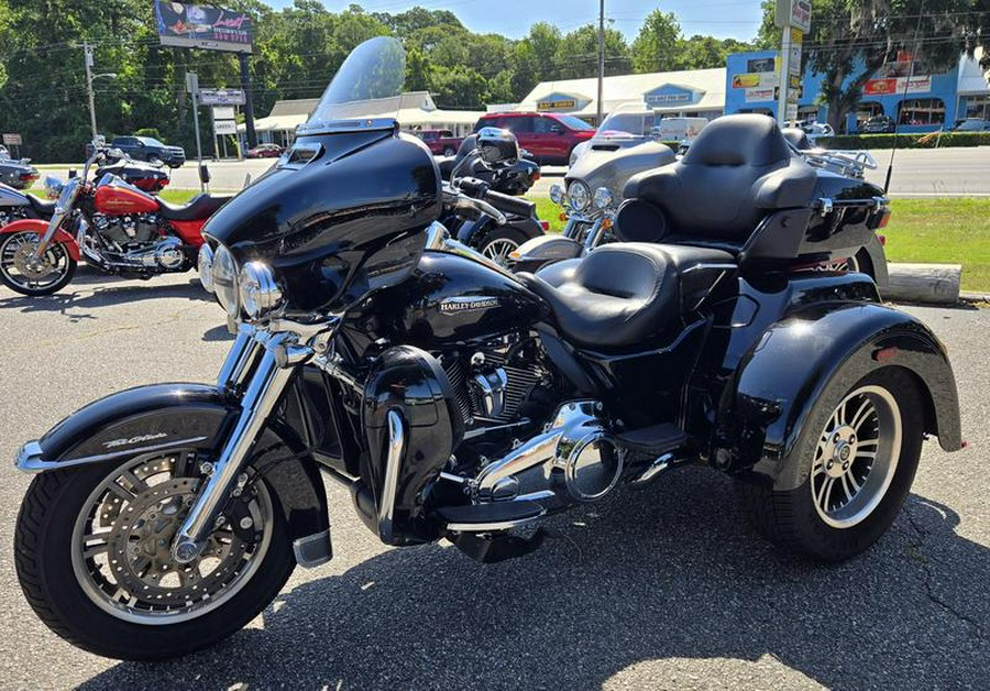 2021 Harley-Davidson® FLHTCUTG - Tri Glide® Ultra