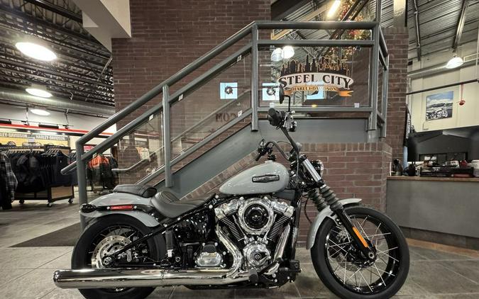 2025 Harley-Davidson® FXBB - Street Bob®