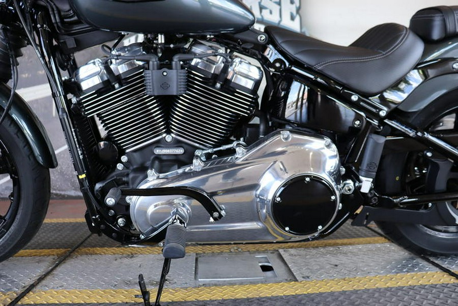 2025 Harley-Davidson® FXBB - Street Bob®