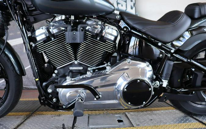 2025 Harley-Davidson® FXBB - Street Bob®