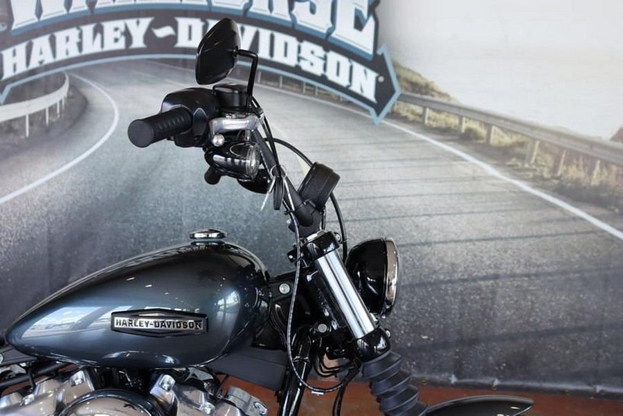 2025 Harley-Davidson® FXBB - Street Bob®