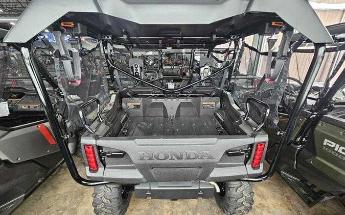 2025 Honda Pioneer 1000-5 Deluxe