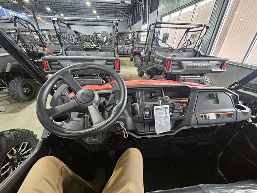 2025 Honda Pioneer 1000-5 Deluxe