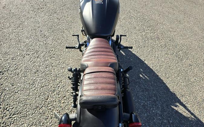 2019 Indian Scout Bobber ABS Thunder Black Smoke