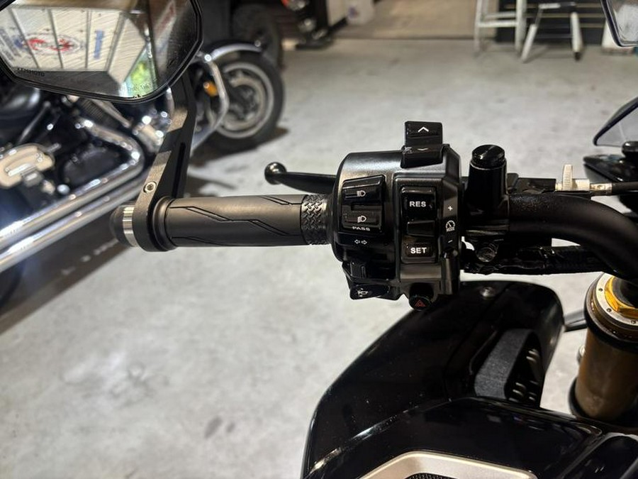 2025 Yamaha MT-10 SP