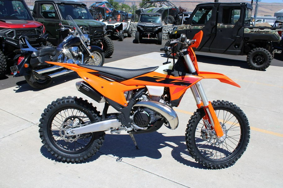 2025 KTM 300 XC