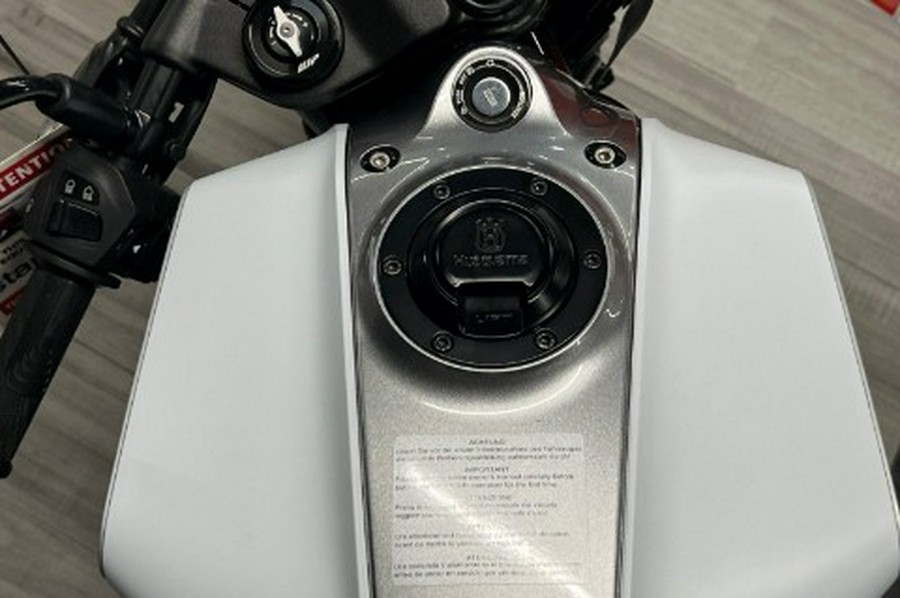 2023 Husqvarna Vitpilen 401