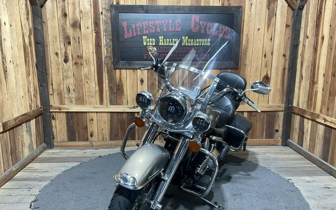 2004 Harley-Davidson® FLHR - Road King®