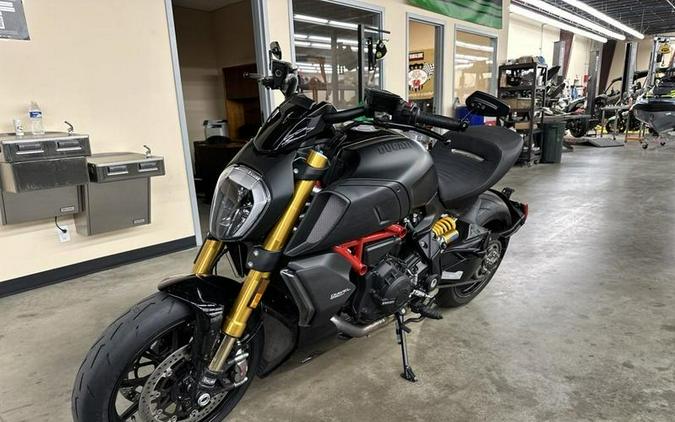 2020 Ducati Diavel 1260 S Total Black