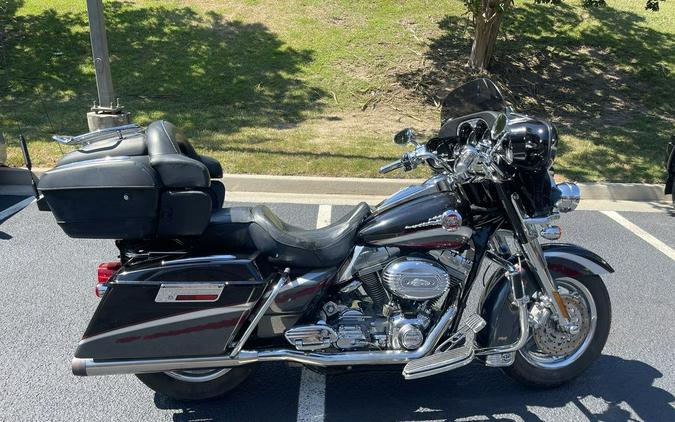 2006 Harley-Davidson® FLHTCUI - Ultra Classic® Electra Glide®