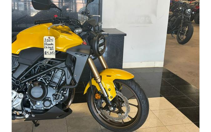 2025 Honda CB300R ABS