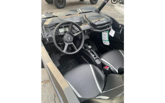 2026 Can-Am Maverick Trail DPS 1000R