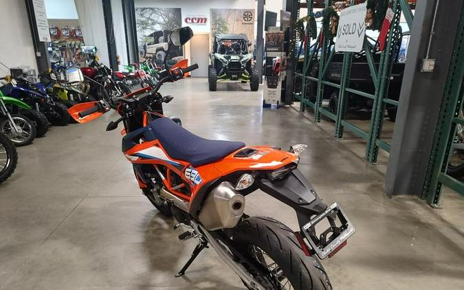 2024 KTM 690 SMC R