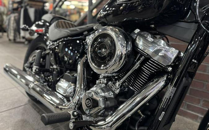 2025 Harley-Davidson® FXBB - Street Bob®