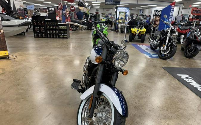 2026 Kawasaki Vulcan 900 Classic