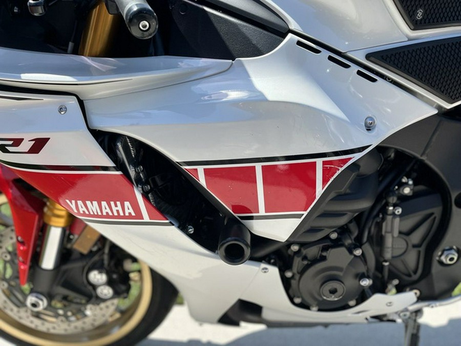 2022 Yamaha YZF R1 Moto GP 60Th Anniversary Edition