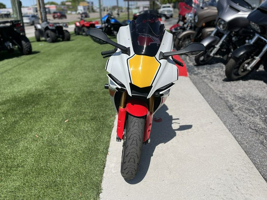 2022 Yamaha YZF R1 Moto GP 60Th Anniversary Edition