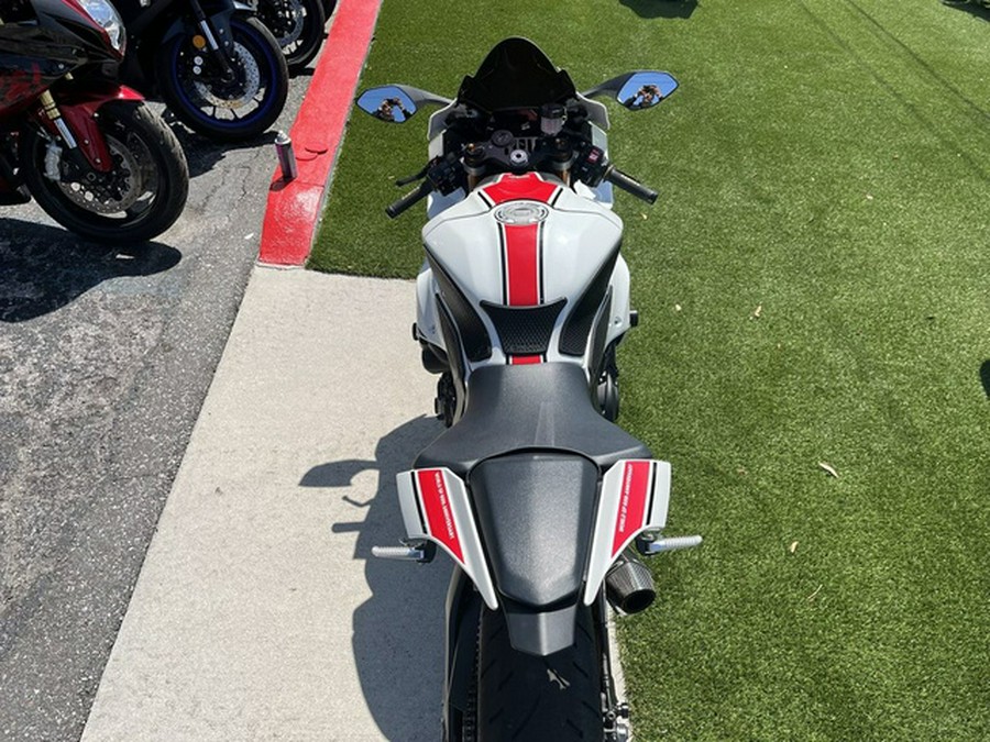 2022 Yamaha YZF R1 Moto GP 60Th Anniversary Edition