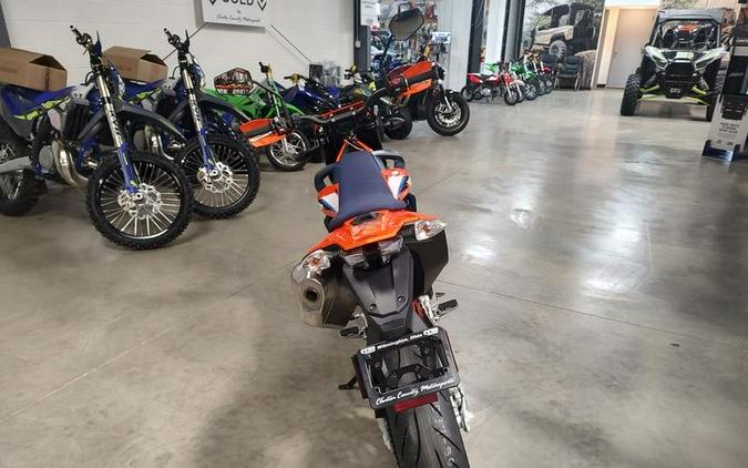 2024 KTM 690 SMC R