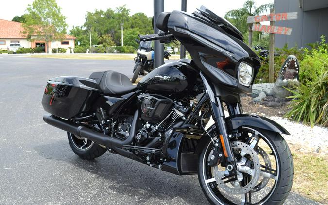 2024 Harley-Davidson Street Glide® Vivid Black - FLHX