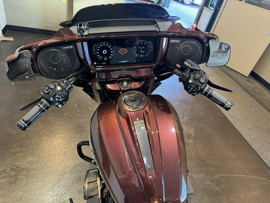 New 2024 Harley Davidson CVO Street Glide Wisconsin