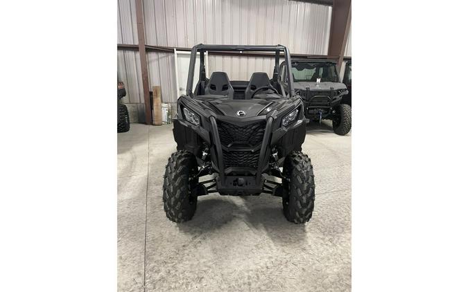 2026 Can-Am Maverick Trail DPS 1000R