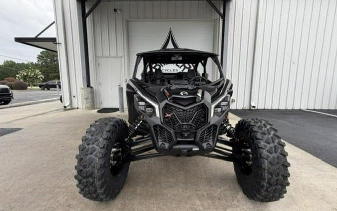 2026 Can-Am® Maverick X3 Max X RS Turbo RR Triple Black_4.5 in