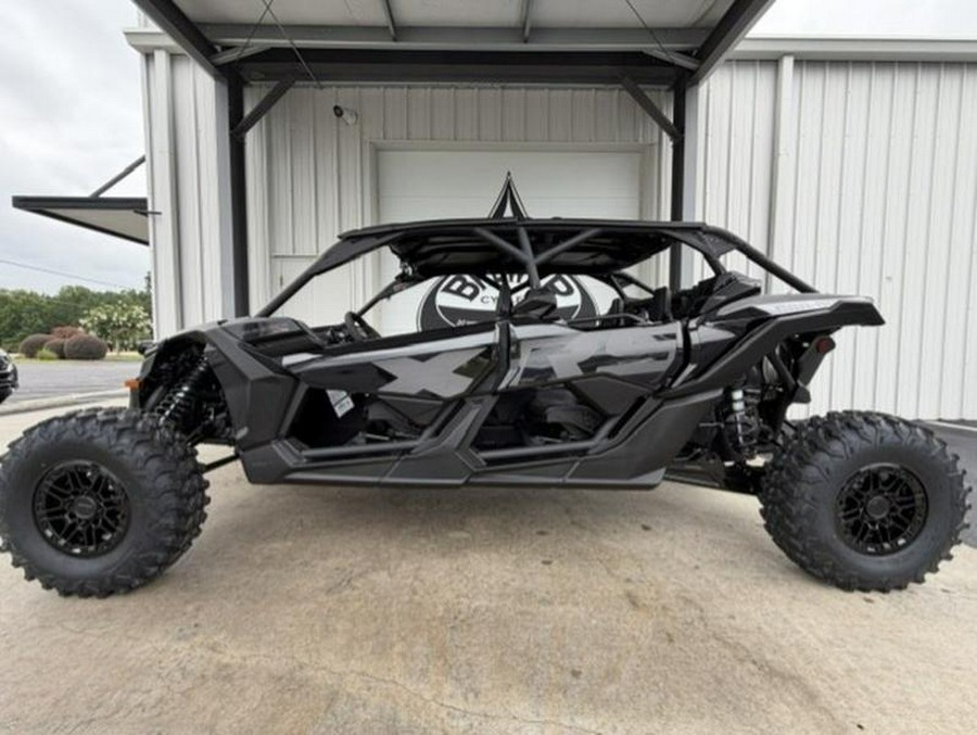 2026 Can-Am® Maverick X3 Max X RS Turbo RR Triple Black_4.5 in