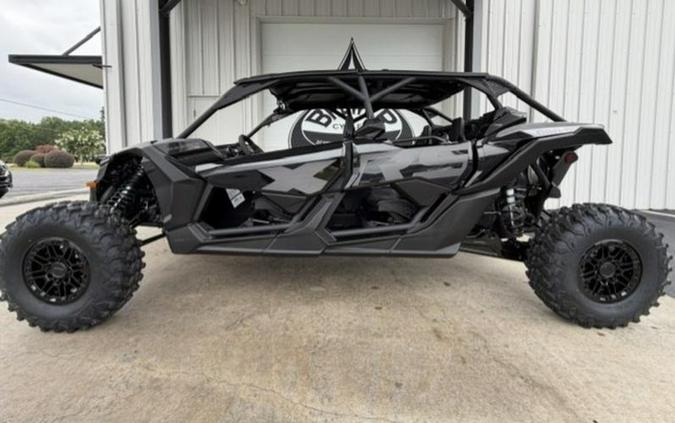 2026 Can-Am® Maverick X3 Max X RS Turbo RR Triple Black_4.5 in