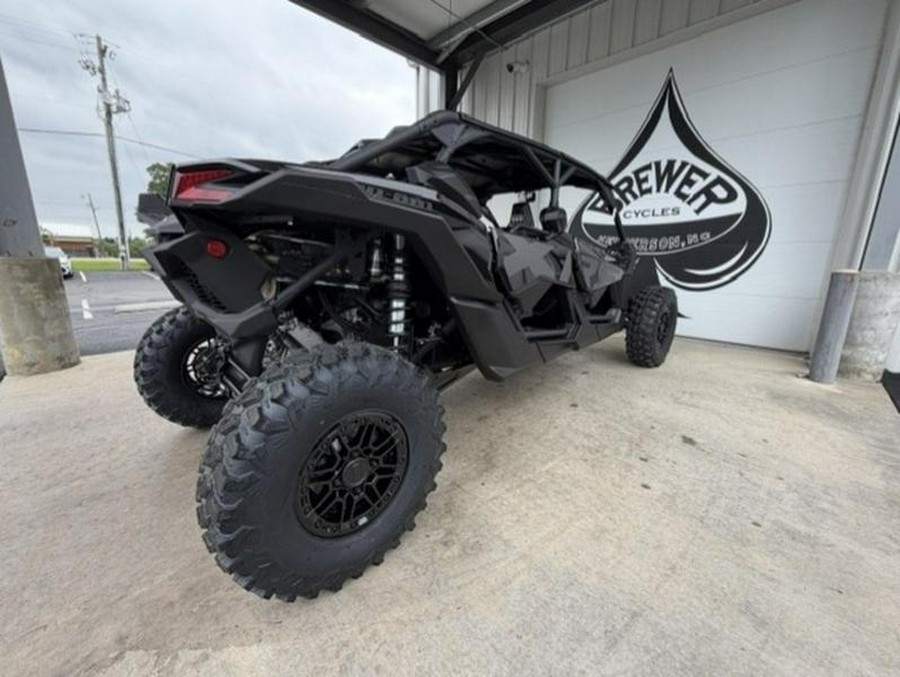 2026 Can-Am® Maverick X3 Max X RS Turbo RR Triple Black_4.5 in