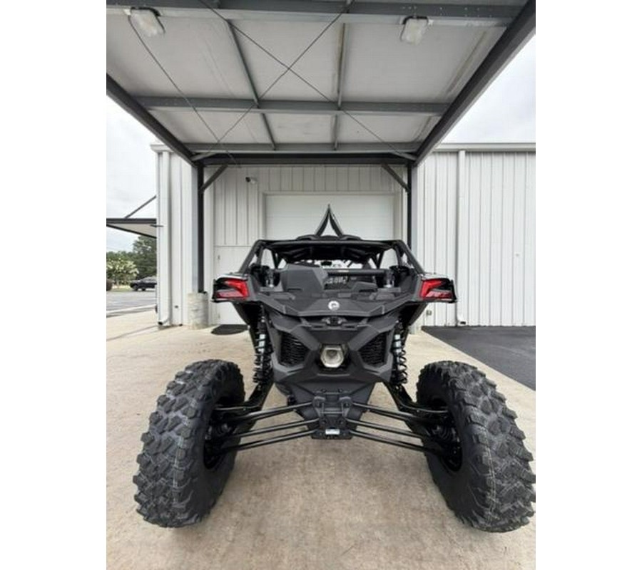 2026 Can-Am® Maverick X3 Max X RS Turbo RR Triple Black_4.5 in