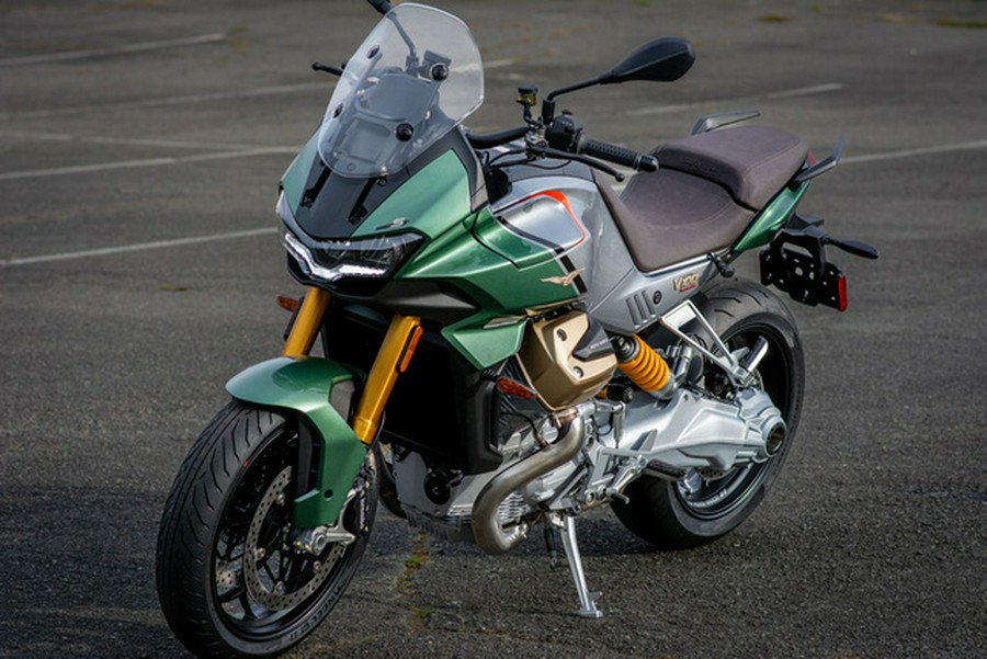 2023 Moto Guzzi V100 Mandello S