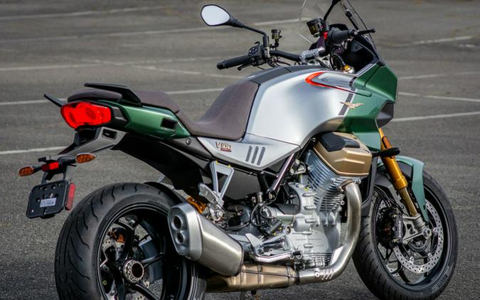 2023 Moto Guzzi V100 Mandello S