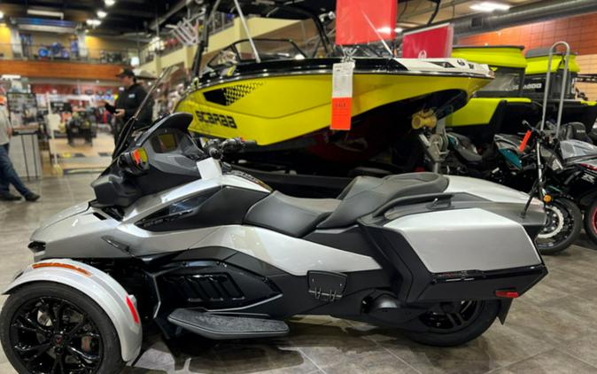 2023 Can-Am™ Spyder RT Base