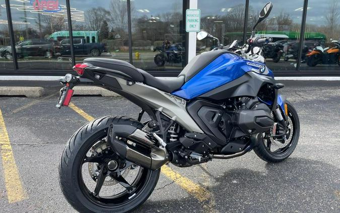 New 2026 BMW R 1300 R