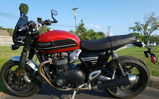 2020 Triumph Speed Twin 1200 Korosi Red/Storm Grey