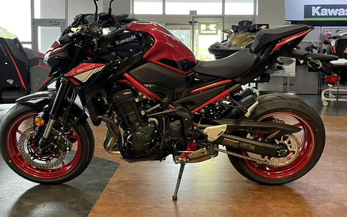 2024 Kawasaki Z900 ABS Candy Persimmon Red/Ebony