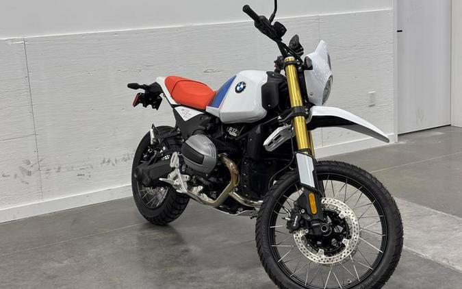 2026 BMW R 12 G/S Light White