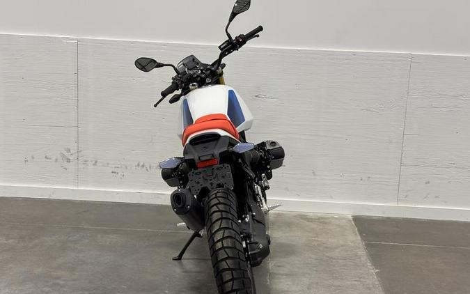 2026 BMW R 12 G/S Light White