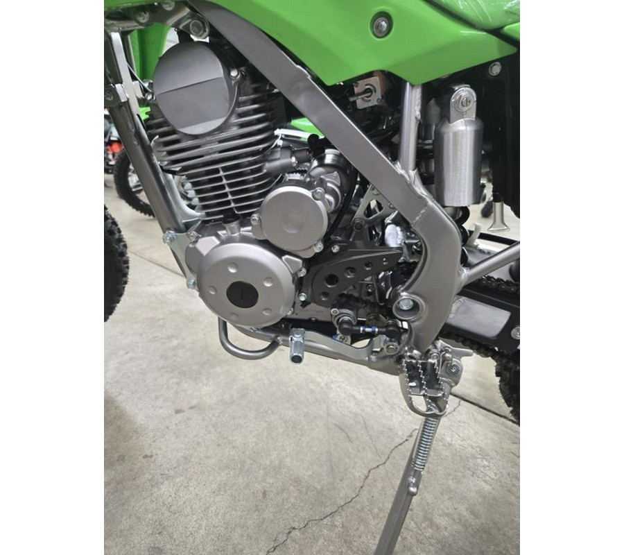 2026 Kawasaki LIME GREEN KLX140R L