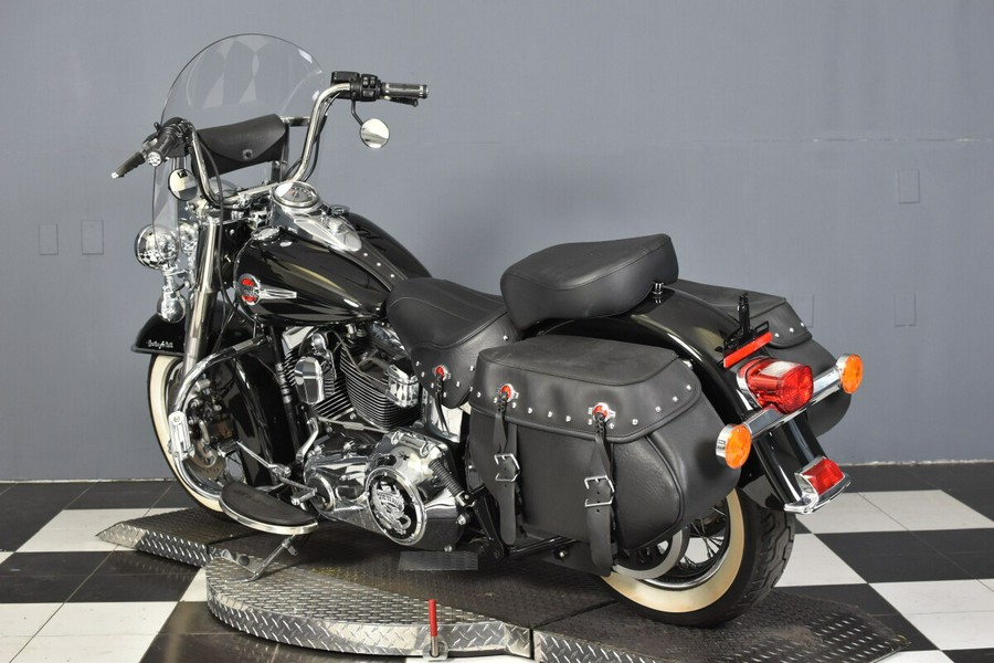 2016 Harley-Davidson Heritage Softail Classic FLSTC