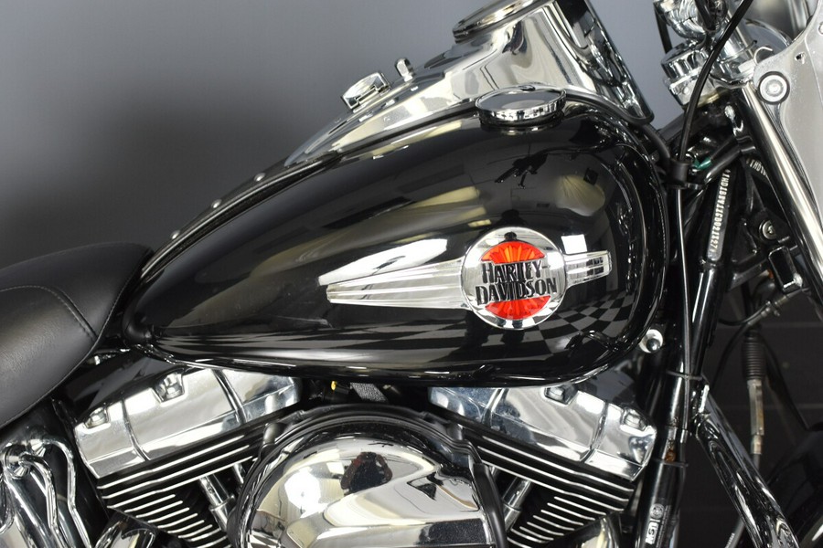2016 Harley-Davidson Heritage Softail Classic FLSTC