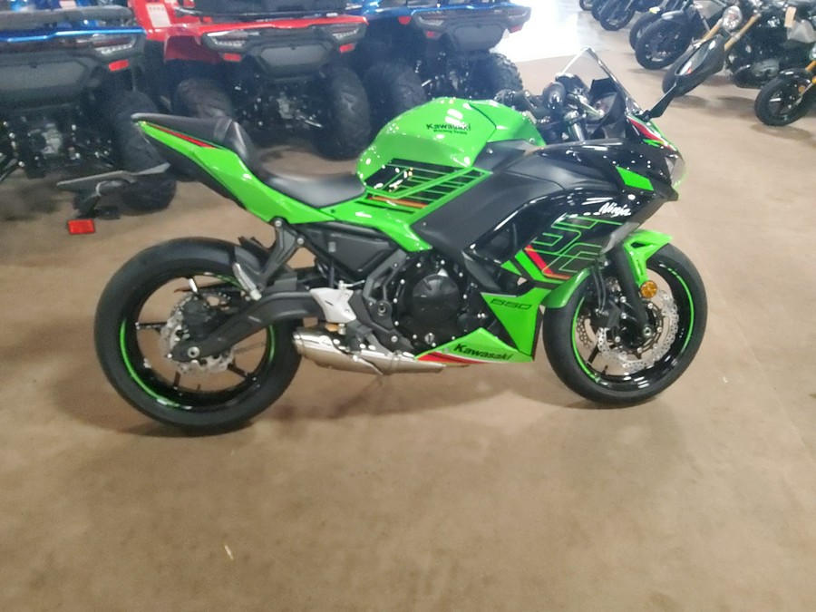 2024 Kawasaki Ninja® 650 KRT EDITION ABS