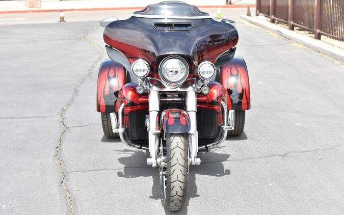 2022 Harley-Davidson CVO Tri Glide FLHTCUTGSE
