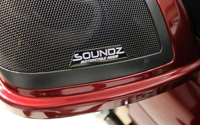 2014 Harley-Davidson Street Glide® Special